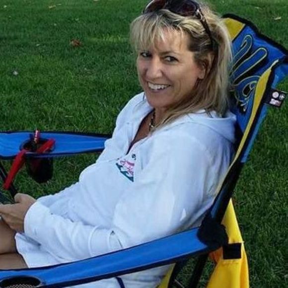 Meet your Posher, Debby - Picture 1 of 1